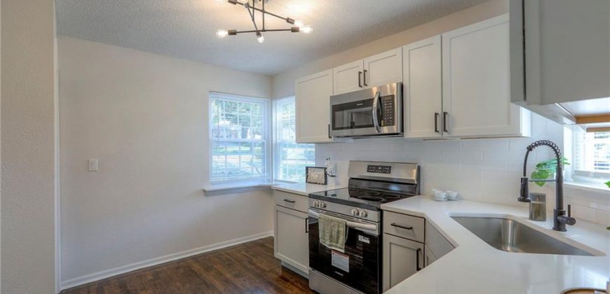 Homes for Sale in Kansas City, MO 64118 | 1124 NE Davidson Court