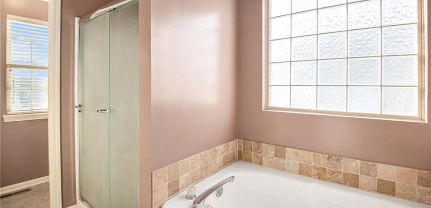 Homes for Sale in Kearney, MO 64060 | 1004 W 10th Avenue