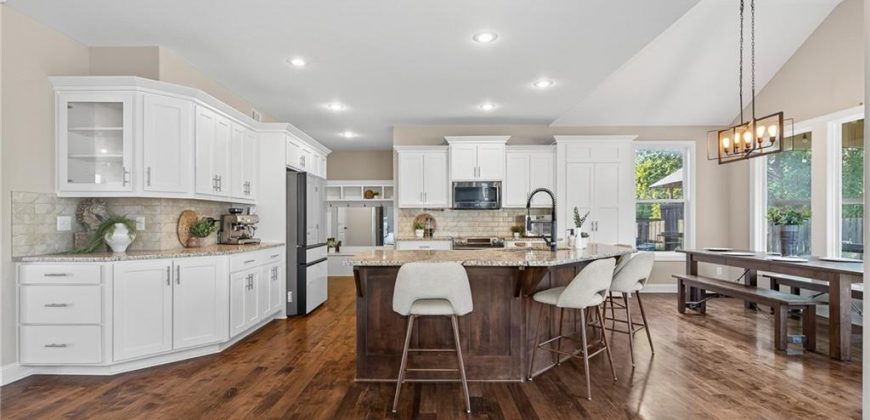 Homes for Sale in Kansas City, MO 64155 | 2224 NE 112th Street