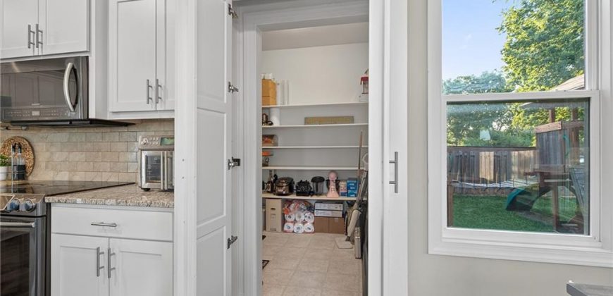 Homes for Sale in Kansas City, MO 64155 | 2224 NE 112th Street