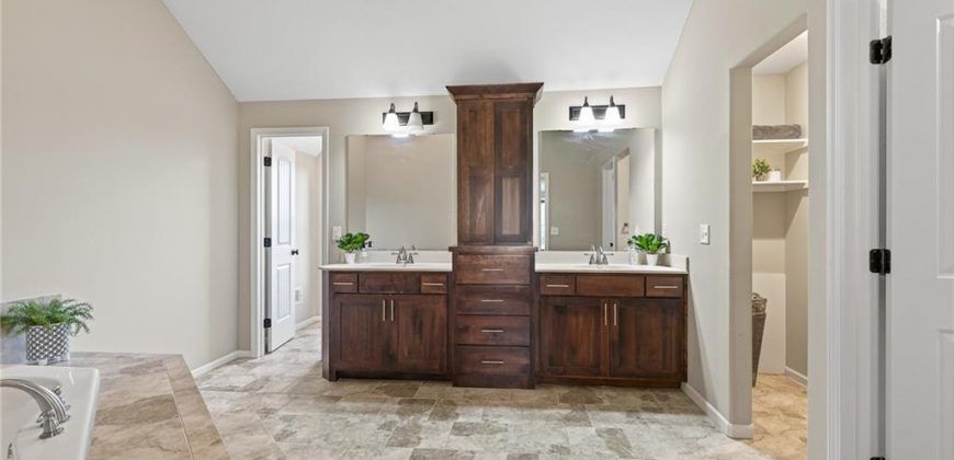 Homes for Sale in Kansas City, MO 64155 | 2224 NE 112th Street