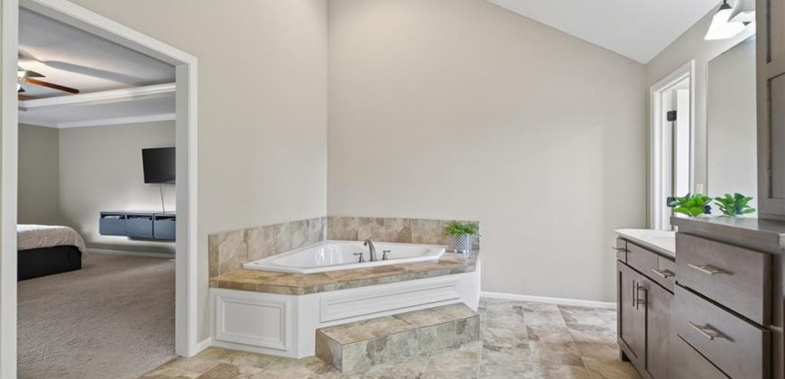 Homes for Sale in Kansas City, MO 64155 | 2224 NE 112th Street