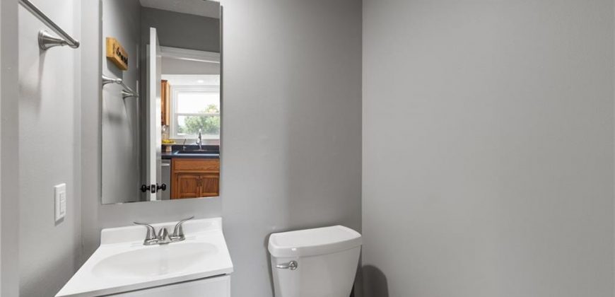 Homes for Sale in Kansas City, MO 64151 | 5521 N Mayview Avenue