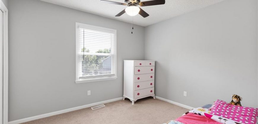 Homes for Sale in Kansas City, MO 64151 | 5521 N Mayview Avenue