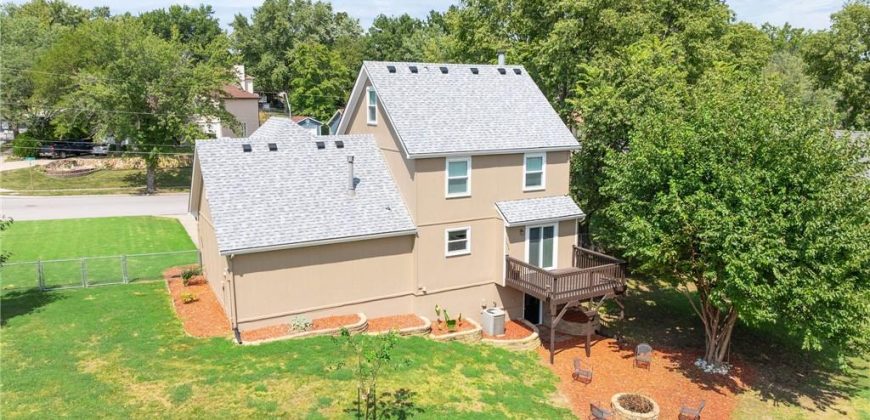 Homes for Sale in Kansas City, MO 64151 | 5521 N Mayview Avenue