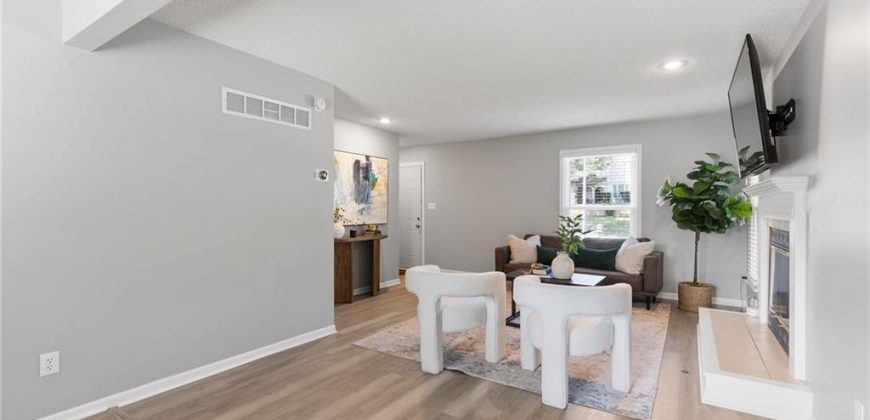 Homes for Sale in Kansas City, MO 64151 | 5521 N Mayview Avenue