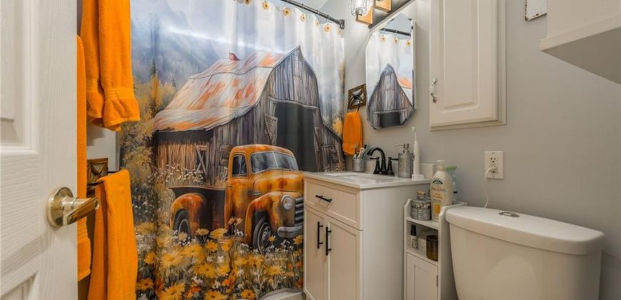 Homes for Sale in Kansas City, MO 64119 | 5632 N Potter Avenue