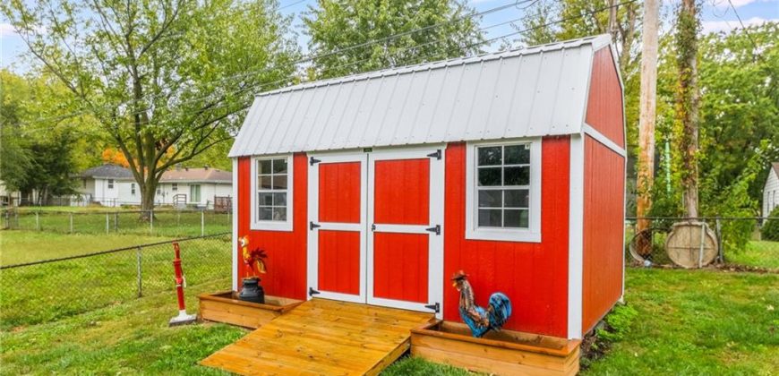 Homes for Sale in Kansas City, MO 64119 | 5632 N Potter Avenue