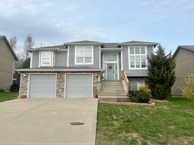 Homes for Sale in Platte City, MO 64079 | 15850 NW 125th Street