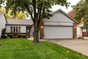 6506-NW-REVERE-Drive-mls-2584614-image-1