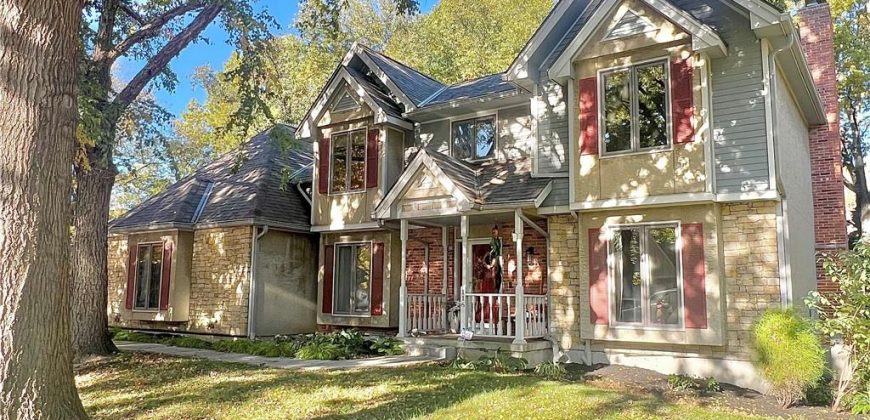 Homes for Sale in Gladstone, MO 64119 | 116  The Woodlands Drive