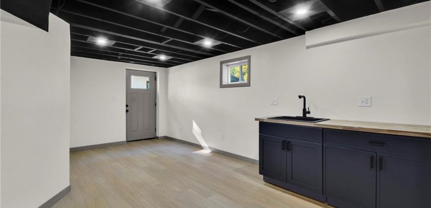 Homes for Sale in Pleasant Valley, MO 64068 | 6310  River Road