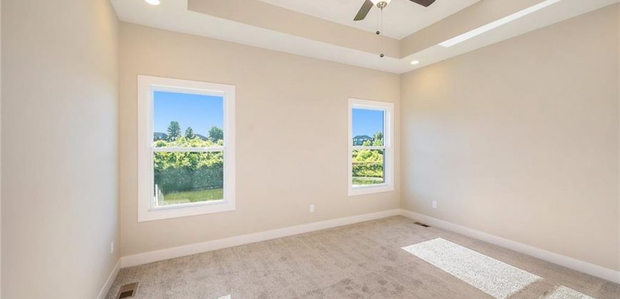 Homes for Sale in Smithville, MO 64089 | 607  Woodland Street