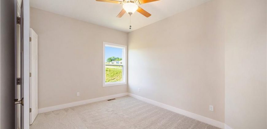 Homes for Sale in Smithville, MO 64089 | 607  Woodland Street