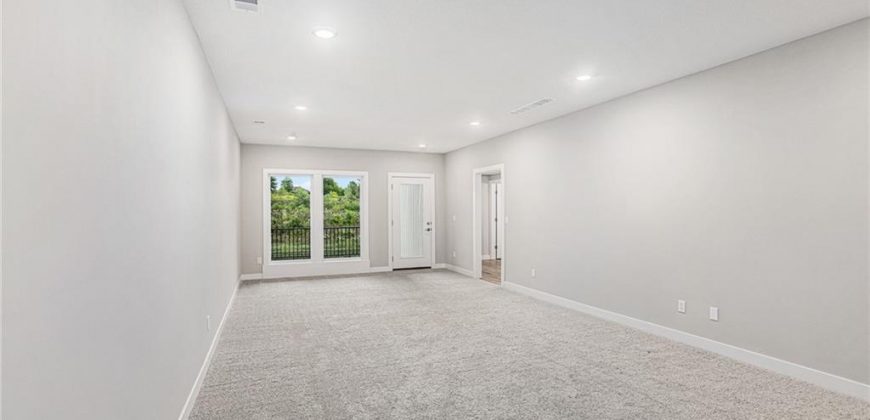 Homes for Sale in Smithville, MO 64089 | 607  Woodland Street