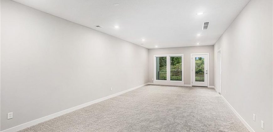 Homes for Sale in Smithville, MO 64089 | 607  Woodland Street