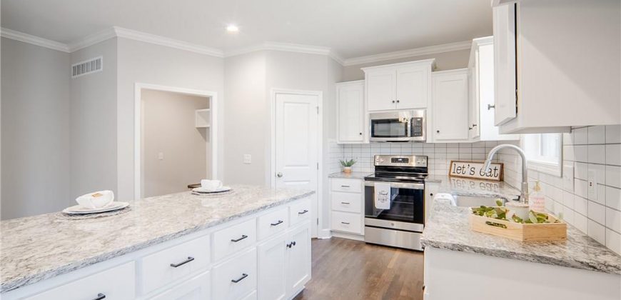 Homes for Sale in Kansas City, MO 64156 | 6000 NE 118th Street