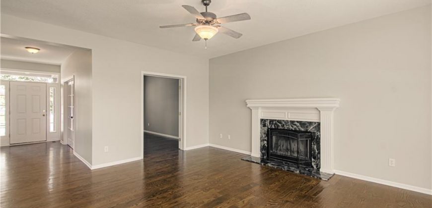 Homes for Sale in Liberty, MO 64068 | 1505  Glen Brook Lane