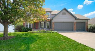 Homes for Sale in Liberty, MO 64068 | 1505  Glen Brook Lane