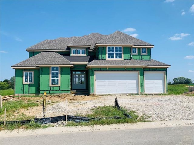 Homes for Sale in Kansas City, MO 64155 | 10415 N Liberty Street