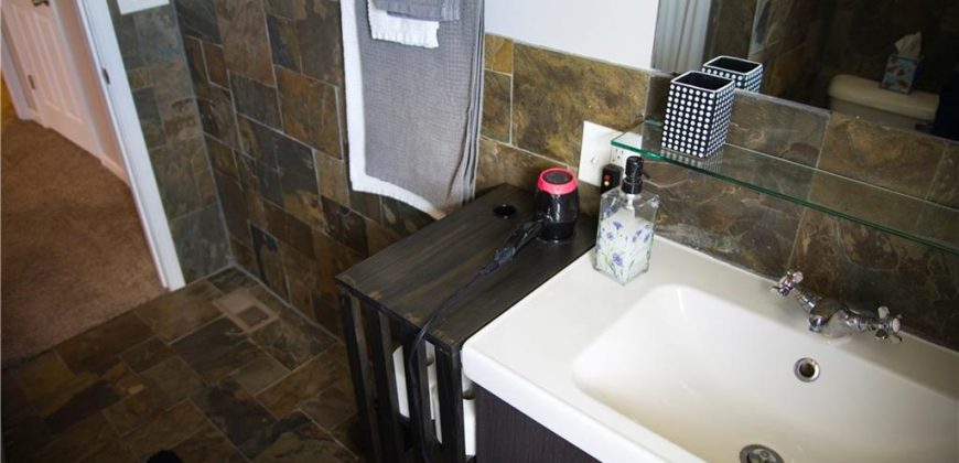 Homes for Sale in Liberty, MO 64068 | 1025  Orchard Avenue