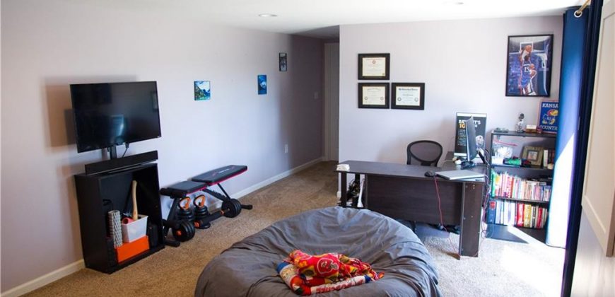 Homes for Sale in Liberty, MO 64068 | 1025  Orchard Avenue