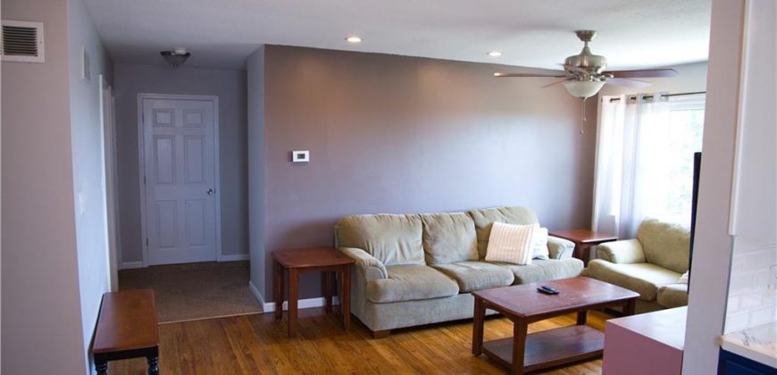 Homes for Sale in Liberty, MO 64068 | 1025  Orchard Avenue