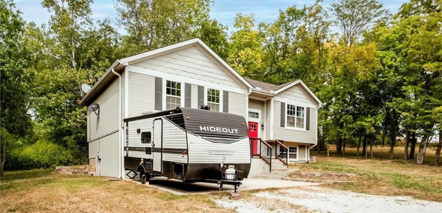 Homes for Sale in Holt, MO 64048 | 650  Cleveland Street