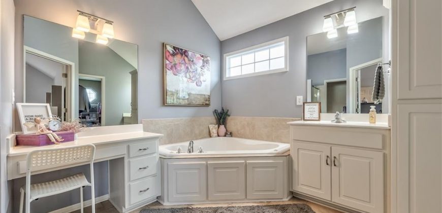 Homes for Sale in Kansas City, MO 64156 | 4605 NE 105th Street