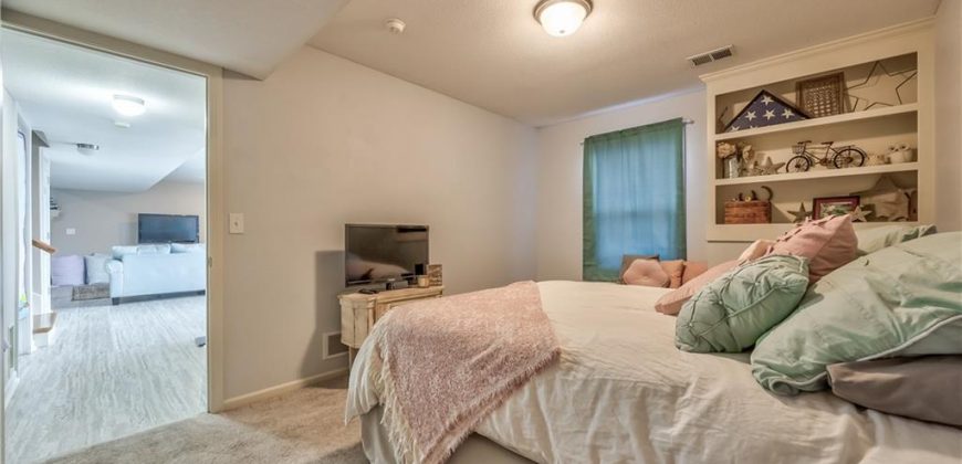 Homes for Sale in Kansas City, MO 64156 | 4605 NE 105th Street