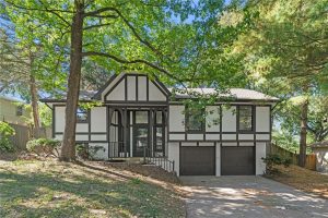 3522-N-COLLEGE-Avenue-mls-2582466-image-1