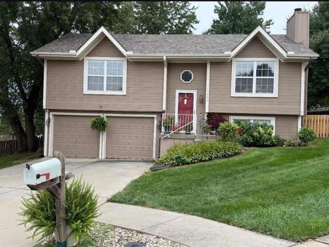 Homes for Sale in Liberty, MO 64068 | 1905  Claywoods Parkway