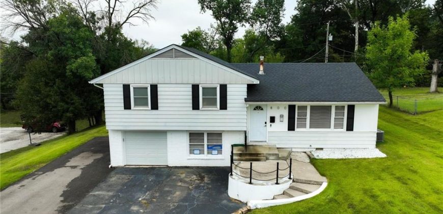 Homes for Sale in Kansas City, MO 64155 | 800 NE 90th Street