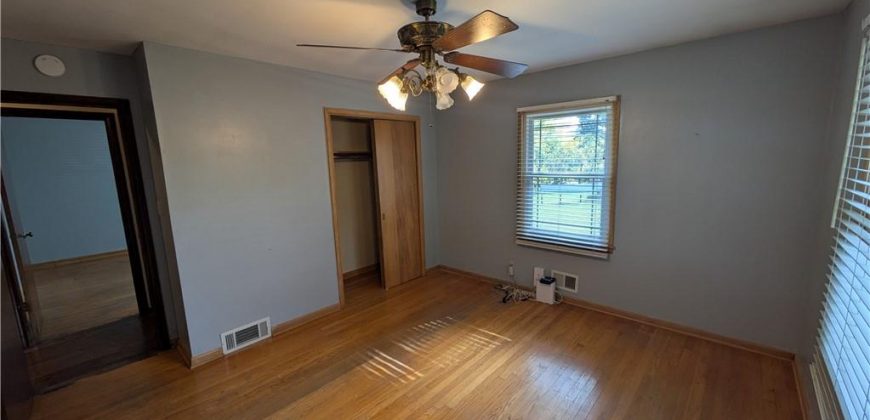 Homes for Sale in Pleasant Valley, MO 64068 | 7003 N Brookside Road