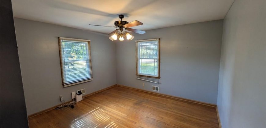 Homes for Sale in Pleasant Valley, MO 64068 | 7003 N Brookside Road