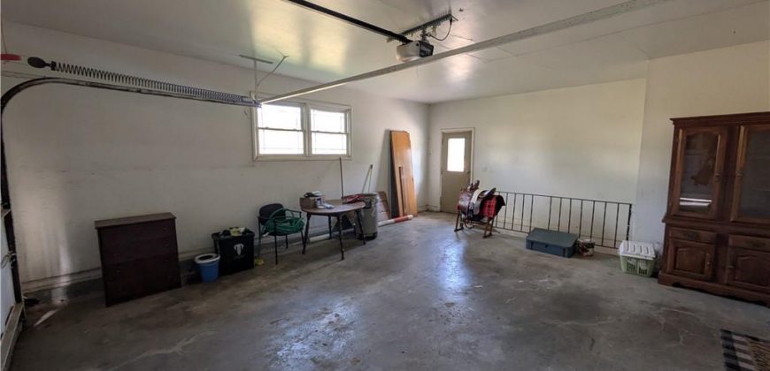 Homes for Sale in Pleasant Valley, MO 64068 | 7003 N Brookside Road