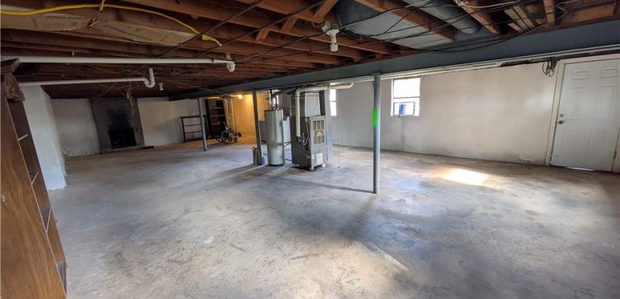 Homes for Sale in Pleasant Valley, MO 64068 | 7003 N Brookside Road