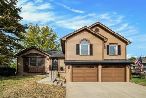 402-W-10th-Street-mls-2585066-image-1