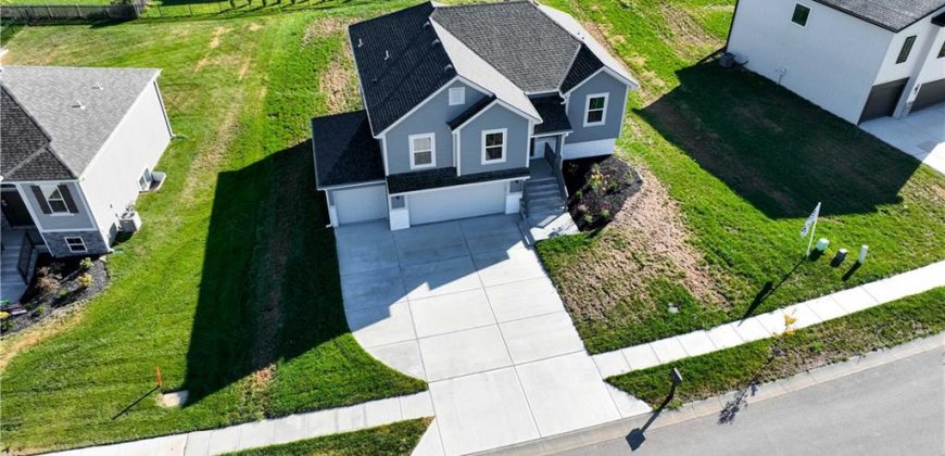 Homes for Sale in Kansas City, MO 64165 | 1222 NE 122nd Street