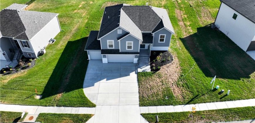 Homes for Sale in Kansas City, MO 64165 | 1222 NE 122nd Street