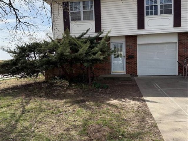 Homes for Sale in Kansas City, MO 64119 | 3707 NE 67th Terrace