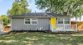 Homes for Sale in Kansas City, MO 64116 | 1320 NE 44th Street