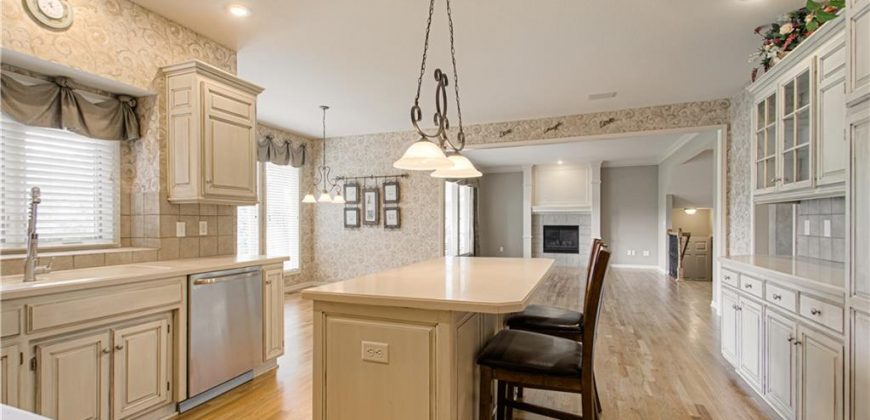 Homes for Sale in Kansas City, MO 64154 | 5619 NW 108TH Terrace