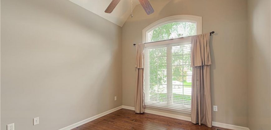 Homes for Sale in Kansas City, MO 64154 | 5619 NW 108TH Terrace