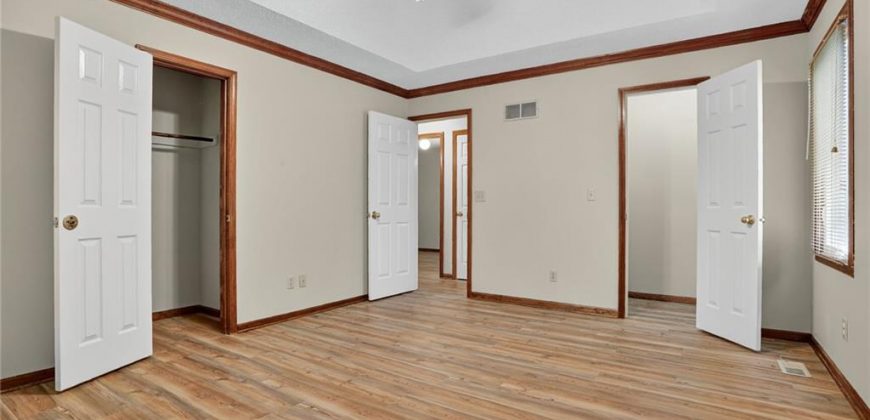 Homes for Sale in Liberty, MO 64068 | 1420  Andrea Drive