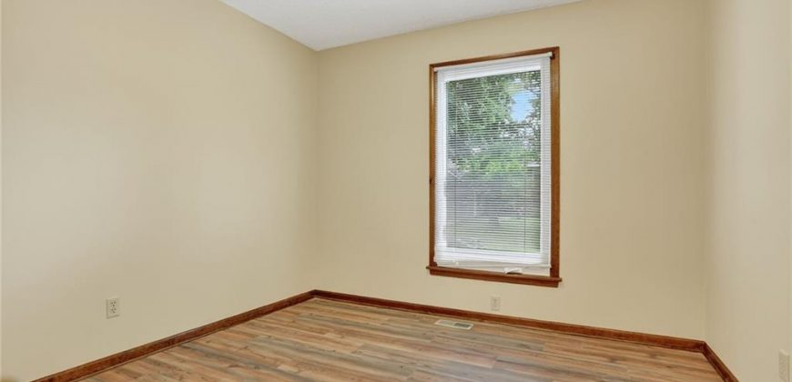 Homes for Sale in Liberty, MO 64068 | 1420  Andrea Drive