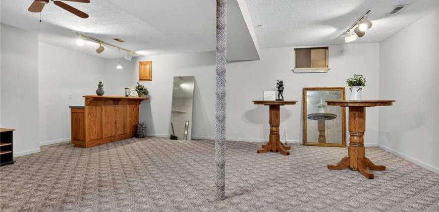 Homes for Sale in Liberty, MO 64068 | 1420  Andrea Drive