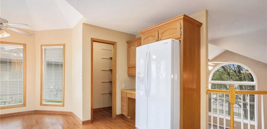 Homes for Sale in Kearney, MO 64060 | 1710  Clear Creek Drive