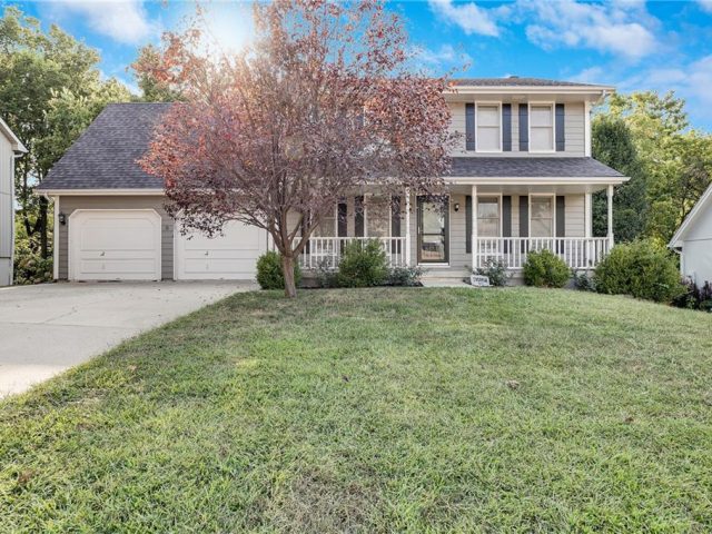 Homes for Sale in Kansas City, MO 64118 | 7824 N Park Avenue