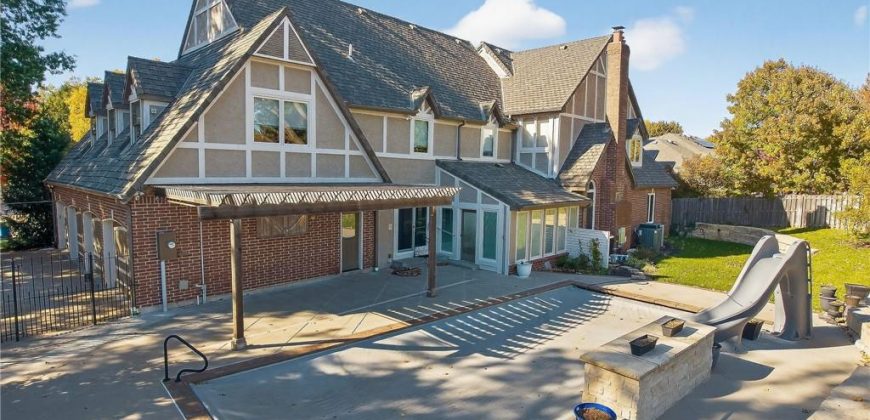 Homes for Sale in Liberty, MO 64068 | 317  CAMELOT Drive